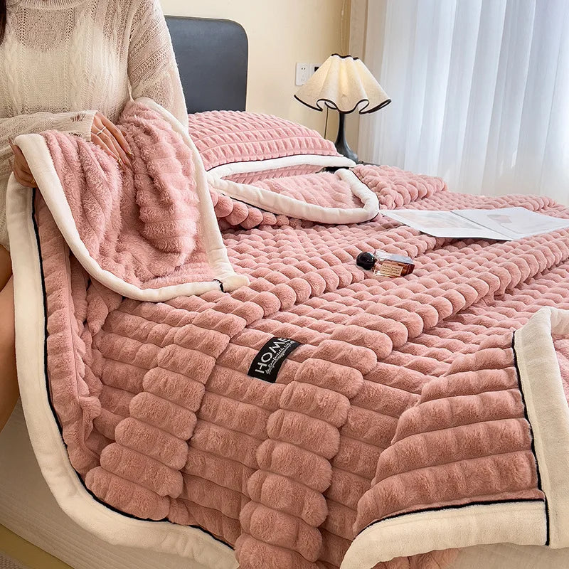 DecorBites™ Cozy Flannel Velvet Blanket: All-Season Solid Color Single Queen Quilt