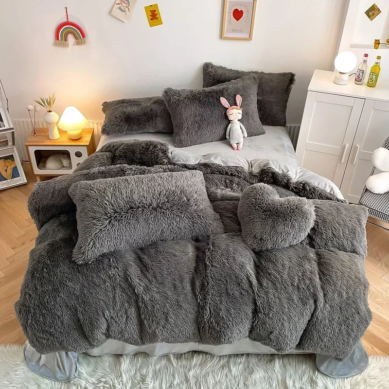 DecorBites™ Fluffy Faux Fur Bedding Set: Duvet Cover, Sheet, Pillowcase - Soft & Warm