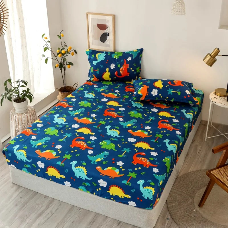 DecorBites™ Golden Feather Fitted Sheet Set: 120/150/180Cm + 2 Pillowcases