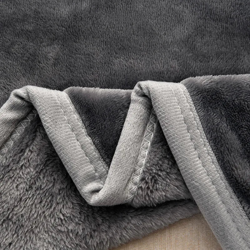 DecorBites™ Cozy Flannel Blanket: Multi-Functional Sofa Cover for Adults