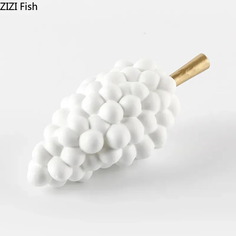 DecorBites™ Grape Skewer Crafts Fruits Statue Desk Ornament