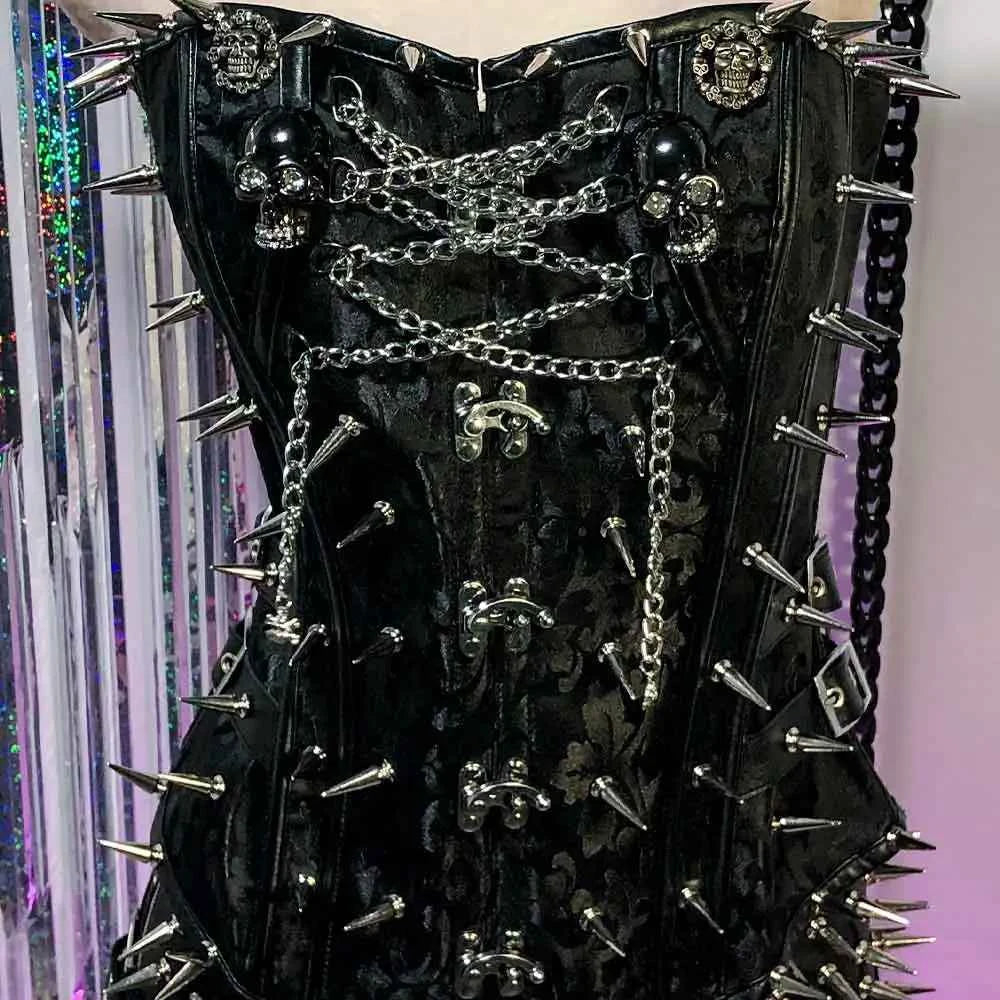 Gothic Emo Punk Spiked T-shirt Tank Top Alternative Grunge | MUNSIEUR