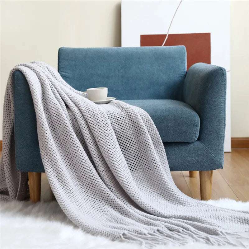 DecorBites™ Cozy Nordic Knit Sofa Blanket with Tassels & Fleece Throw