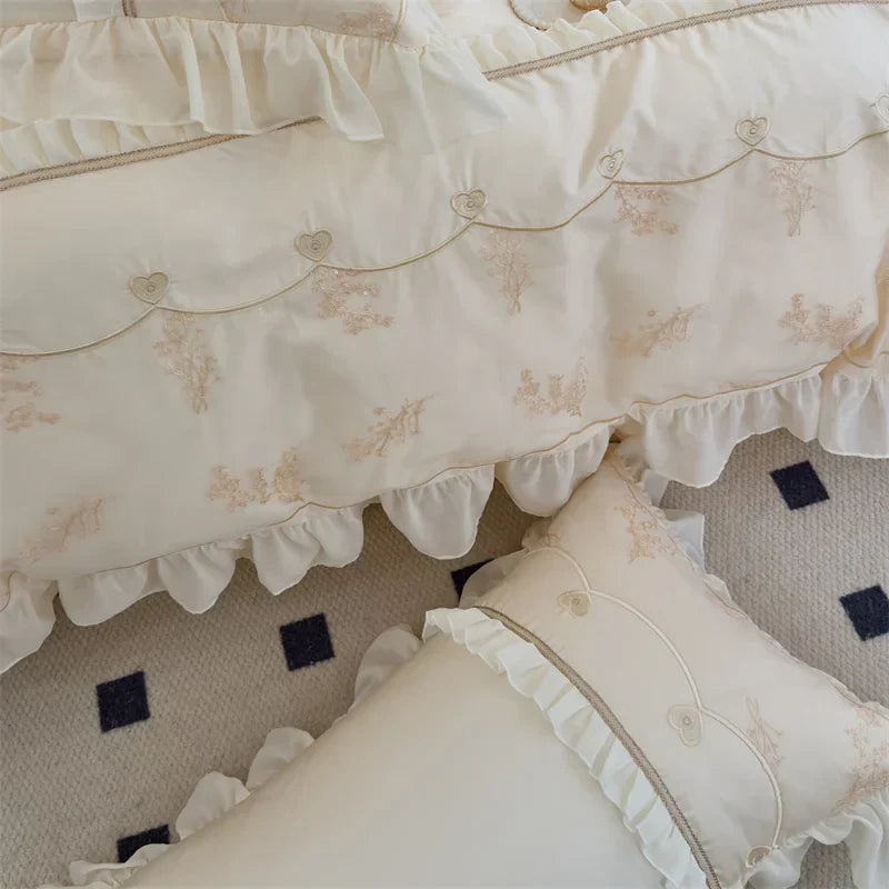 DecorBites™ Elegant Heart Embroidery Lace Princess Wedding Bedding Set