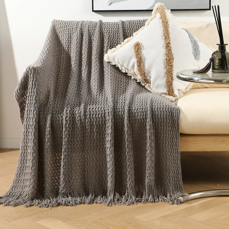 DecorBites™ Geometric Knit Sofa Blanket with Tassel - Dust-Proof Bedspread and Leisure Throw