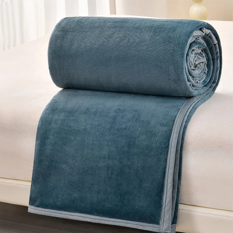 DecorBites™ Cozy Flannel Blanket: Multi-Functional Sofa Cover for Adults