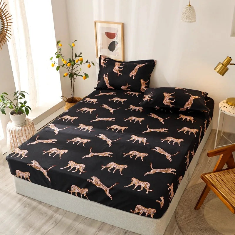 DecorBites™ Golden Feather Fitted Sheet Set: 120/150/180Cm + 2 Pillowcases
