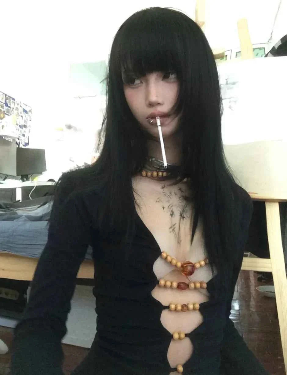 Y2k Hollow Out Beaded T-shirt