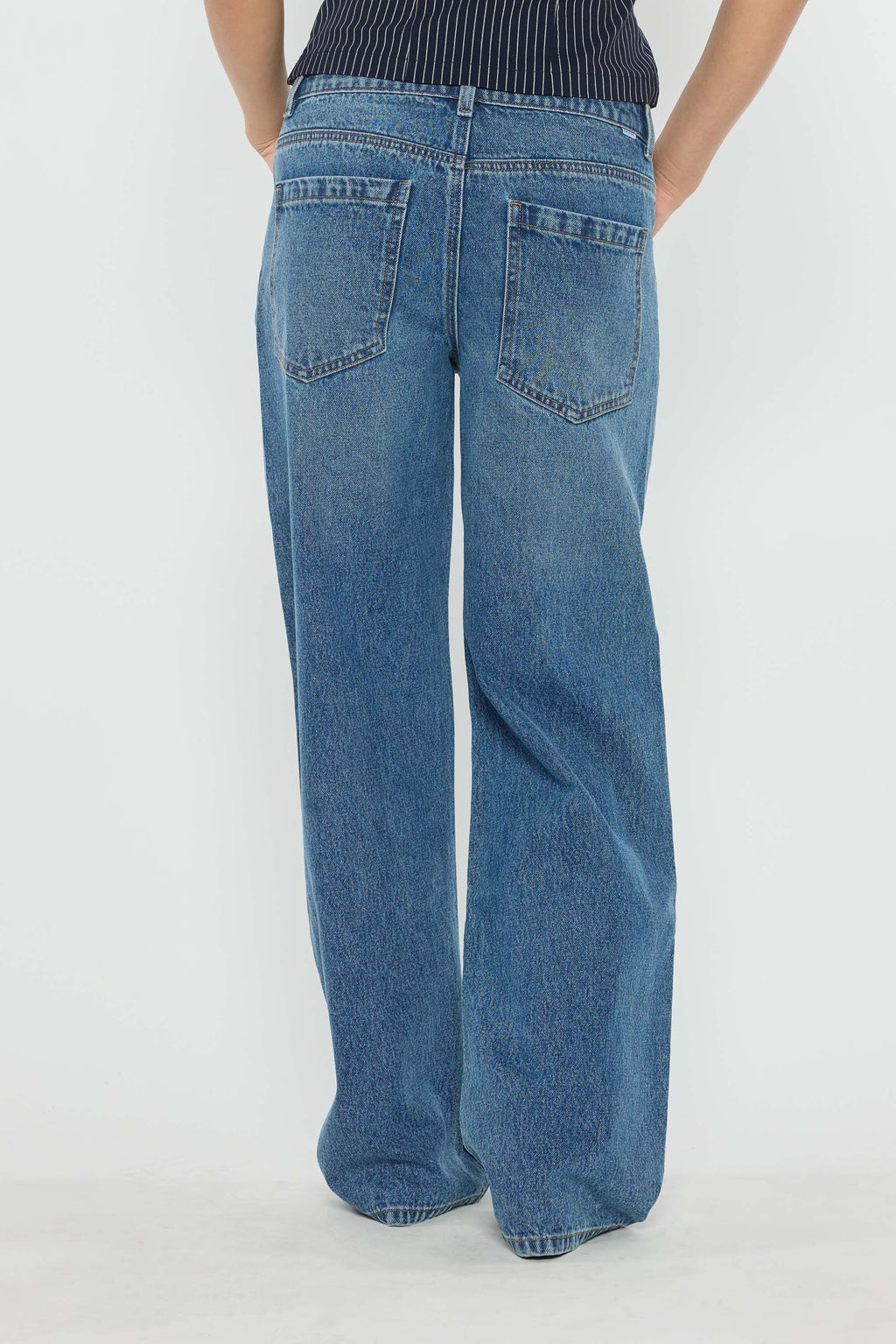 Low Waist Wide Leg Jeans with Big Eyelet Detail