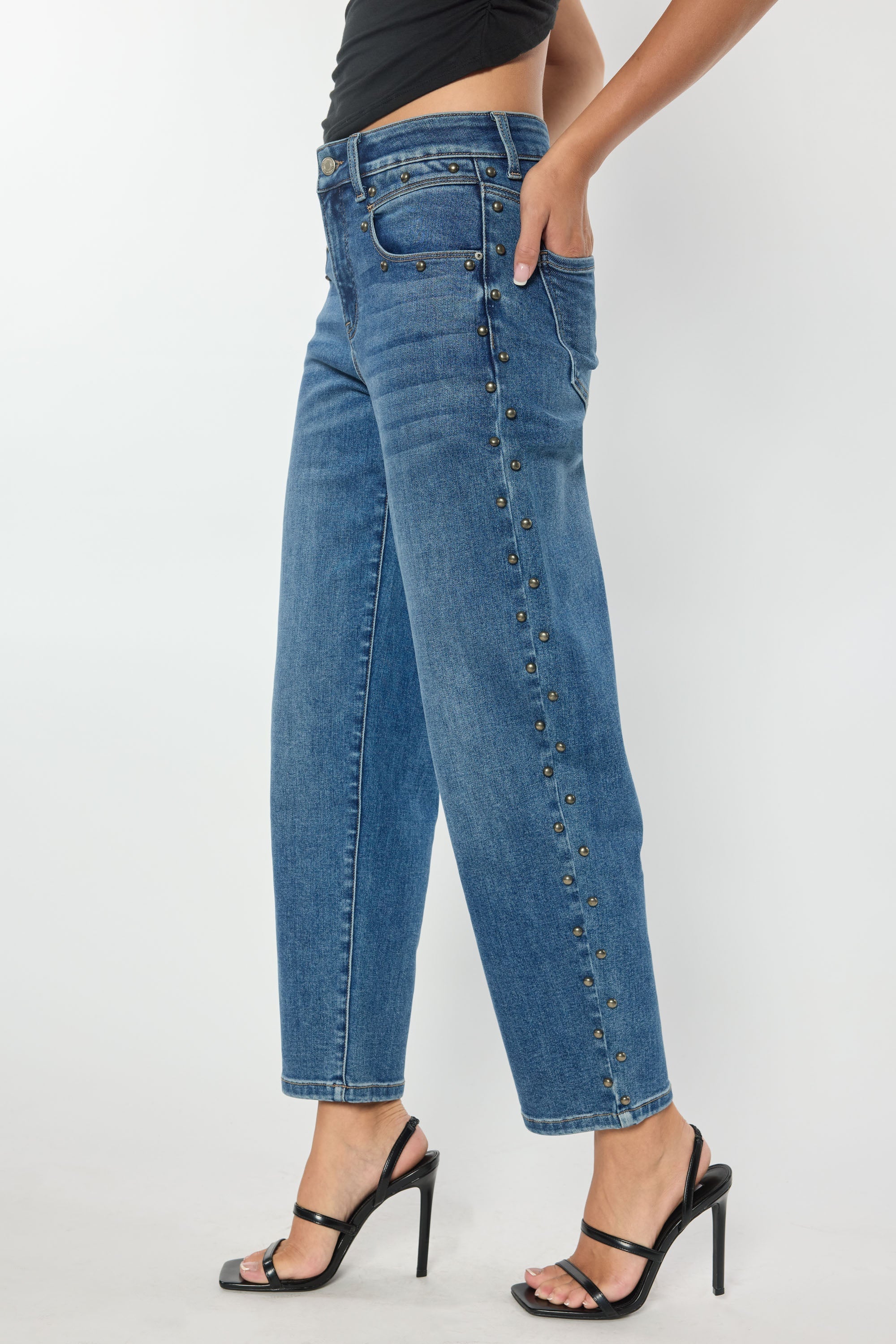 Side Name Head Detailed Relaxed Straight Jeans