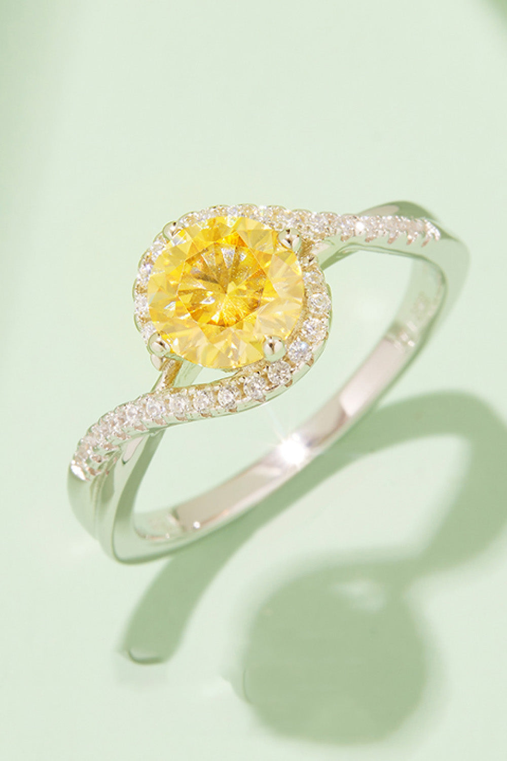 1 Carat Moissanite Contrast Lab-grown Diamond 1pc Ring 925 Sterling Silver