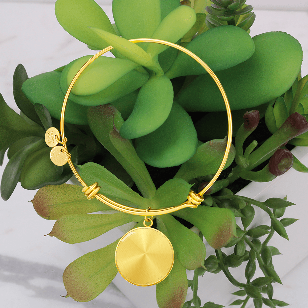 Personalized Luxury Circle Bangle Bracelet – Custom Engraved Keepsake Gift for Her (Silver or Gold)