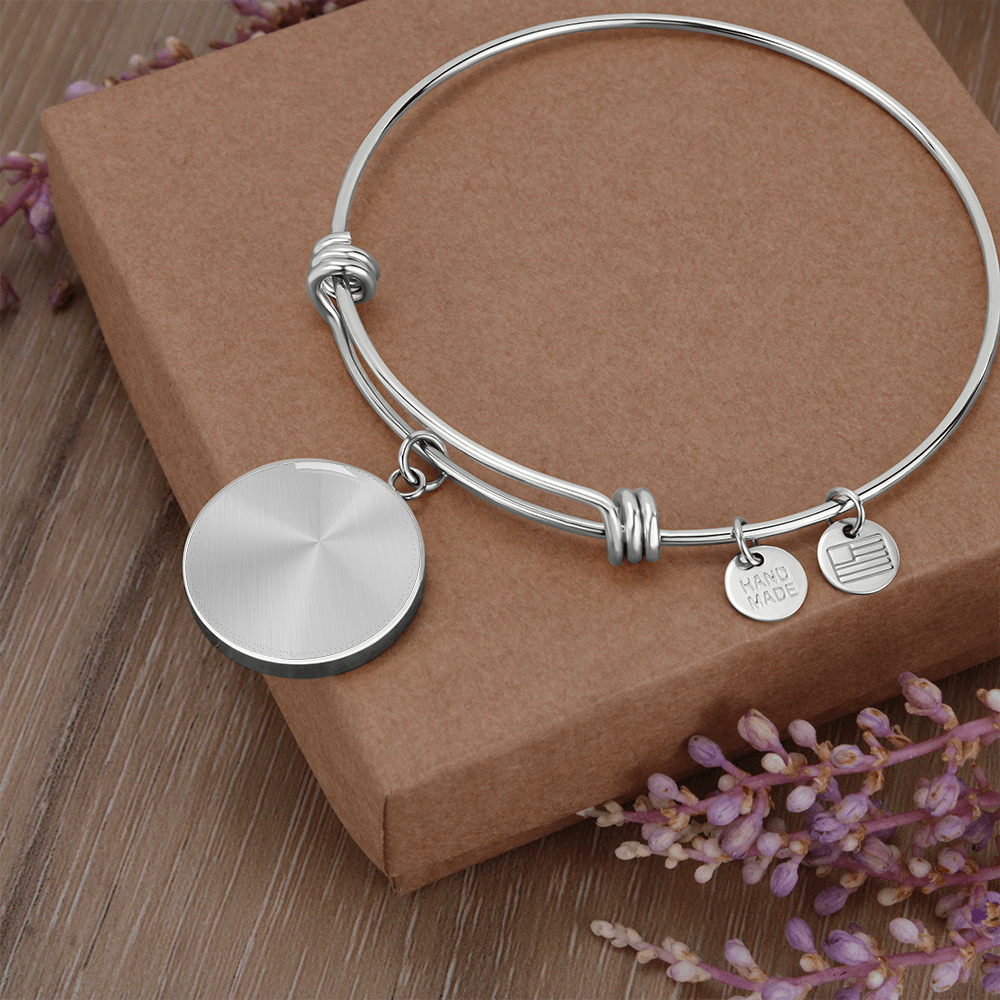 Personalized Luxury Circle Bangle Bracelet – Custom Engraved Keepsake Gift for Her (Silver or Gold)
