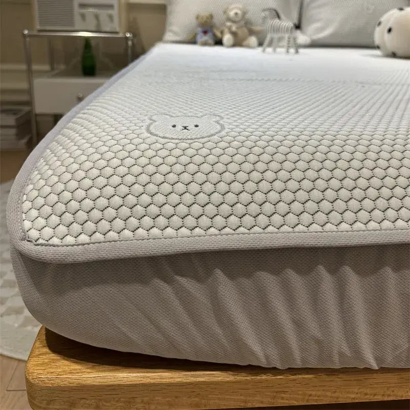 Beige honeycomb bear decorbites cooling ice bean sheet set bedroom