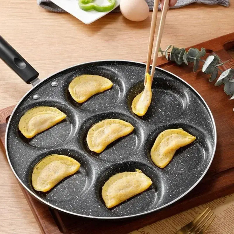 Black speckled 6 hole breakfast egg pan kitchen pancake maker