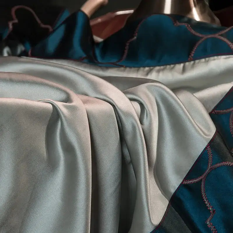Burgundy & silver egyptian cotton embroidery bedding set bedroom