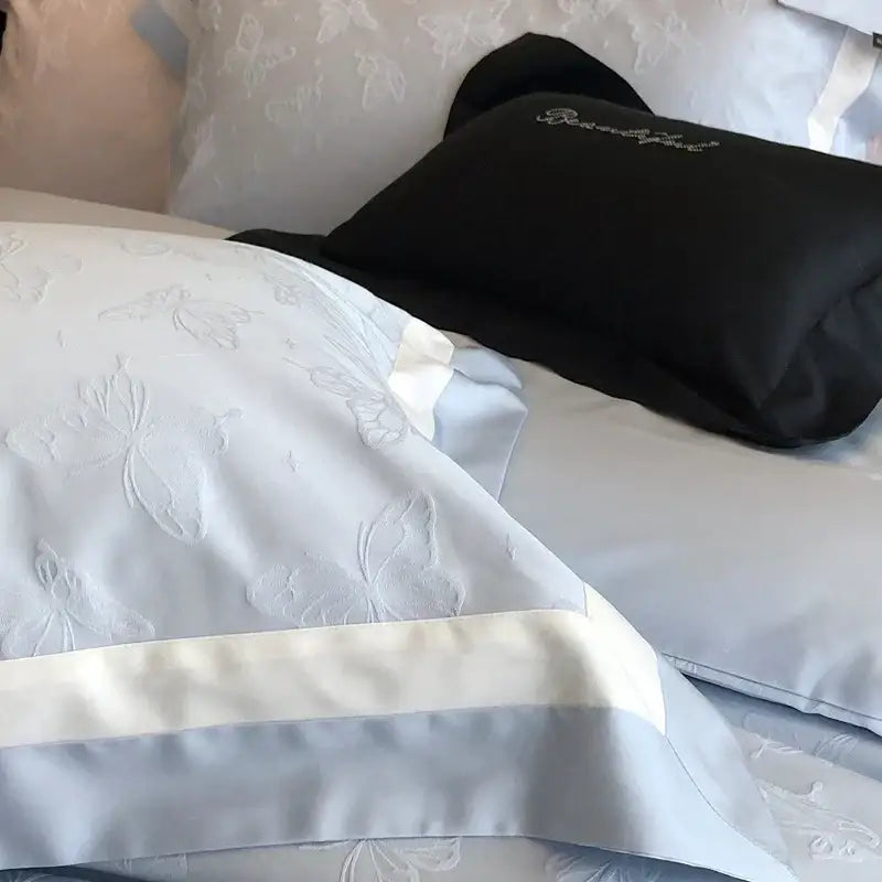 Butterfly jacquard bedding set – light blue & white bedroom duvet cover