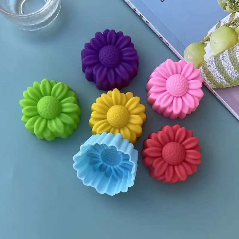 Colorful daisy silicone cake mold set kitchen baking tools
