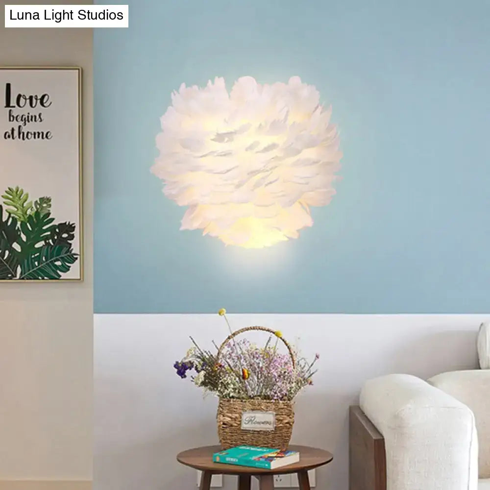 Contemporary white feather wall lamp bedroom sconce