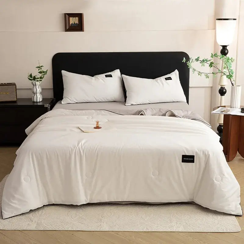 Cream and black ice cream cool feel summer quilt bedroom set