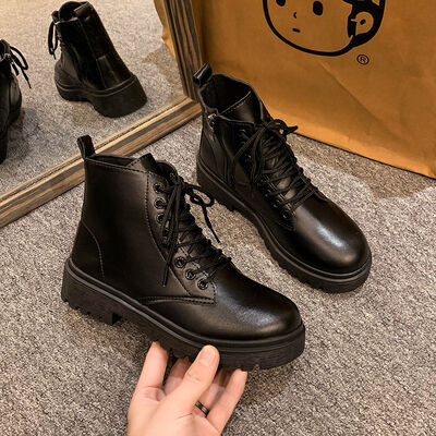 Round-Toe Lace-Up boots
