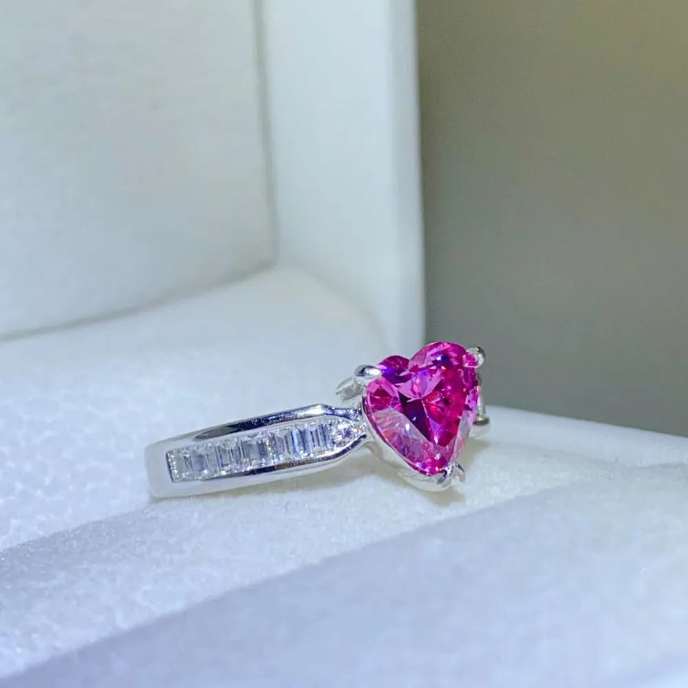 1 Carat high-end brilliance, street-royal design. Outshine diamonds with handcrafted luxury, flawless fire, and limited drops.
Sterling Silver Ring