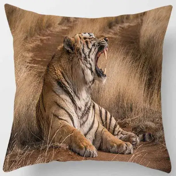 Decorbites animals world tiger lion pillow case living room set