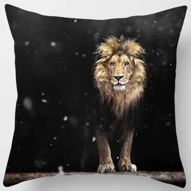 Decorbites animals world tiger lion pillow case living room set