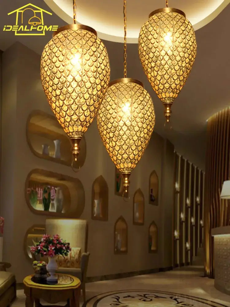 Antique hollow carving golden pendant light for dining room