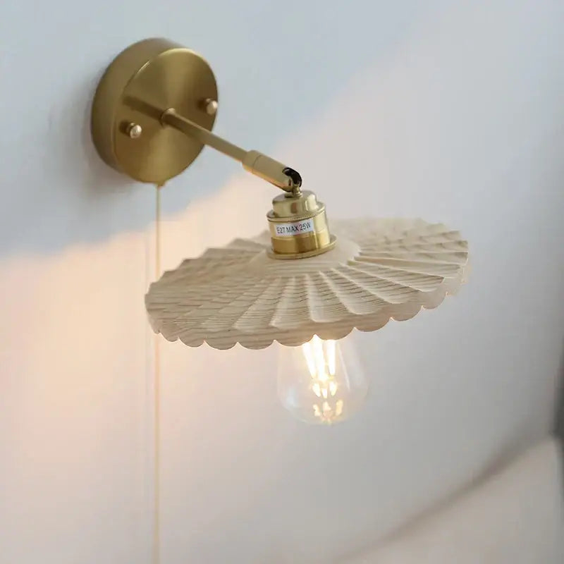 Vintage scalloped brass and glass wall lights living room sconce