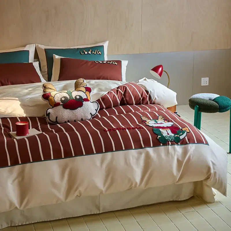 Cartoon reindeer red & white embroidered cotton bedding set bedroom
