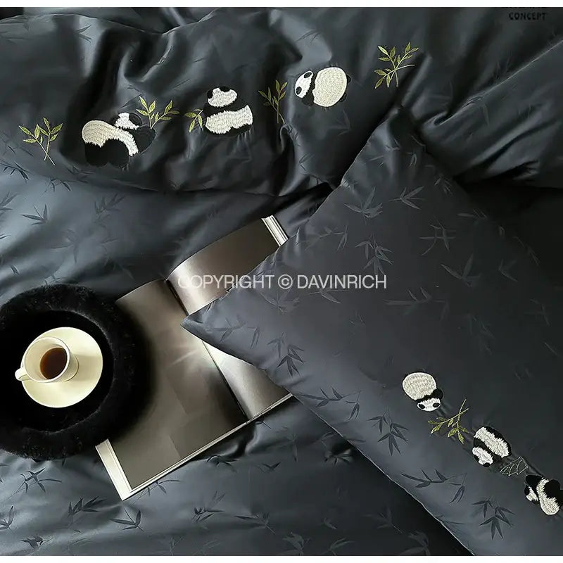 Black & white bamboo jacquard duvet cover set – bedroom satin bedding