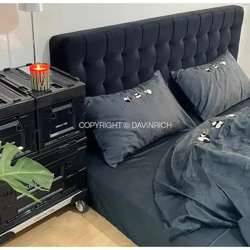 Black & white bamboo jacquard duvet cover set – bedroom satin bedding