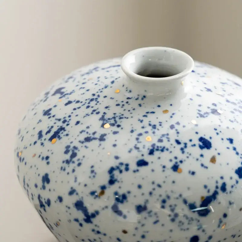 Retro white and blue ceramic vase living room flower decor