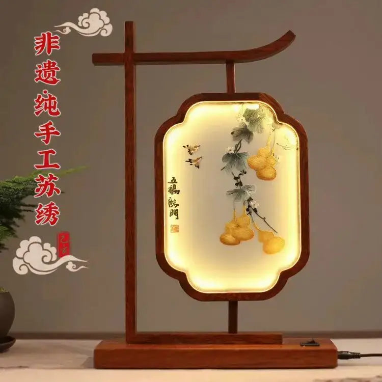 Traditional wooden embroidered desk lamp bedroom decoration screen