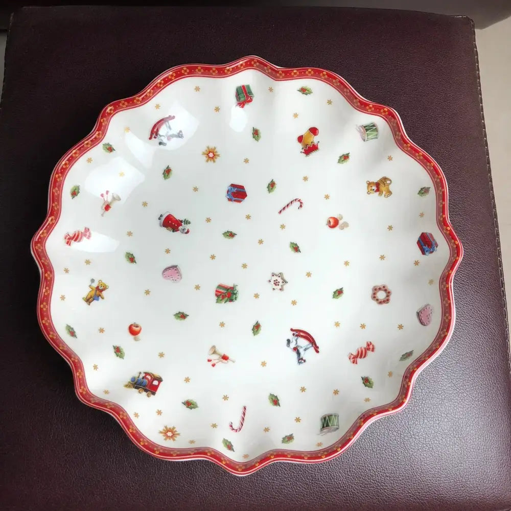 Festive red & white christmas porcelain tableware set dining room