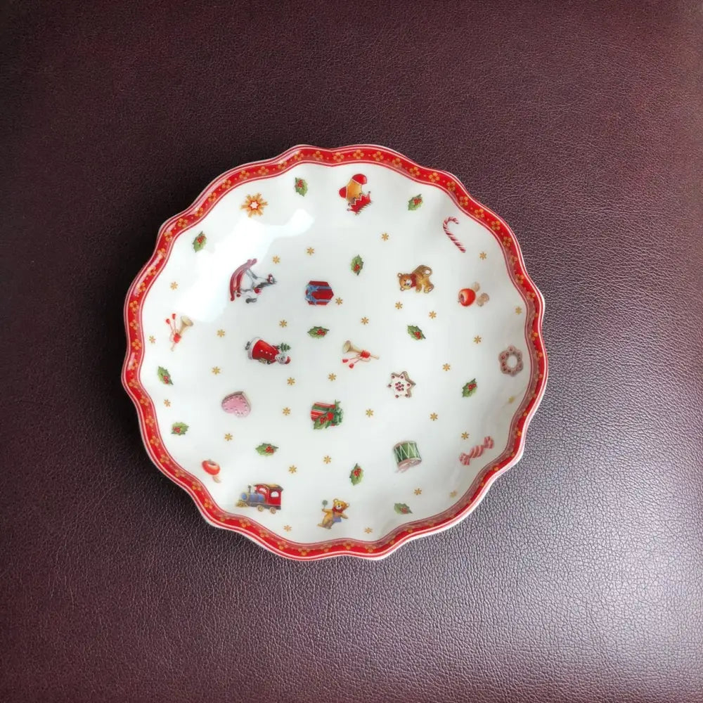 Festive red & white christmas porcelain tableware set dining room