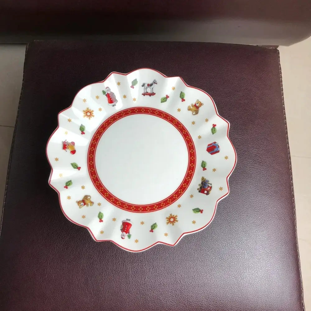 Festive red & white christmas porcelain tableware set dining room