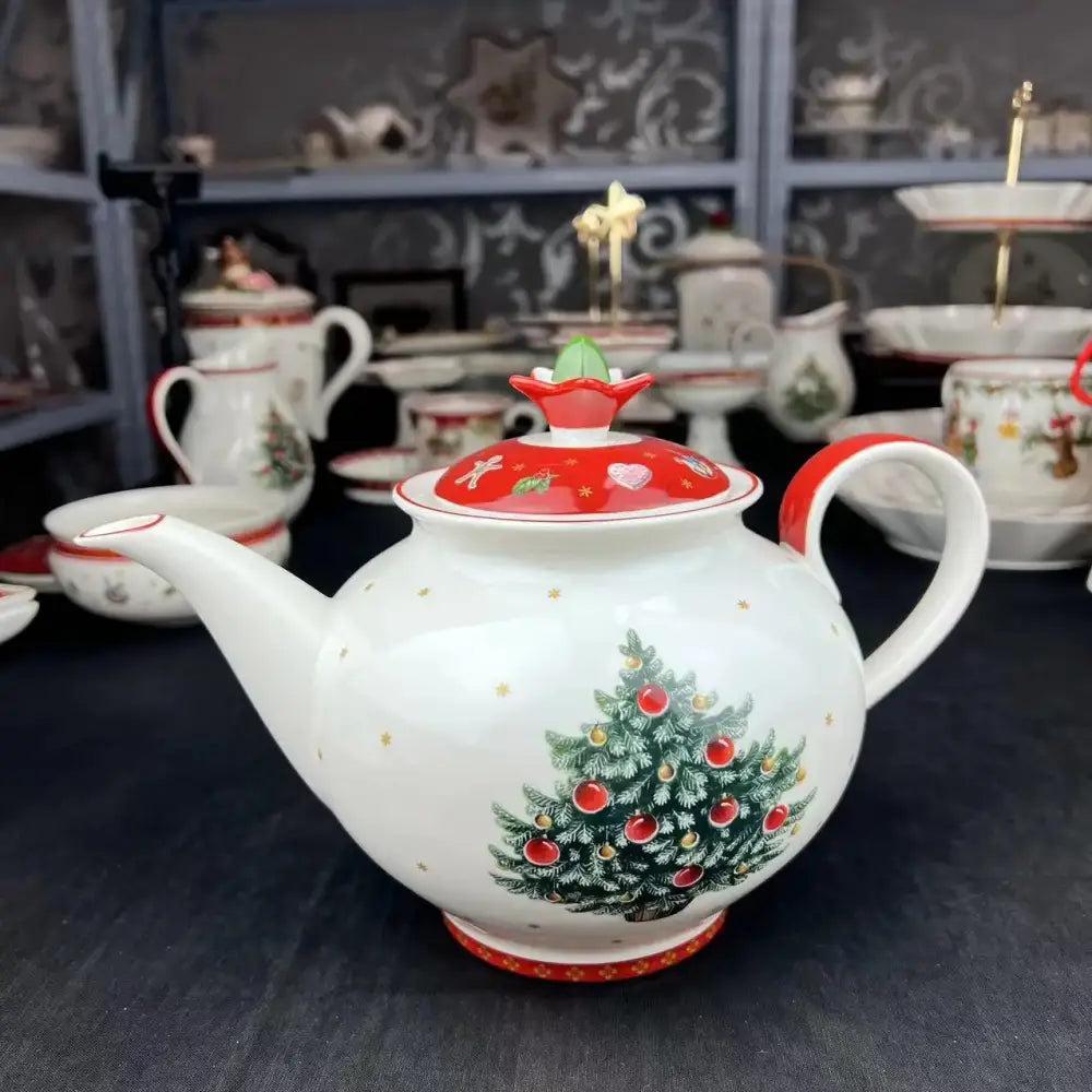 Festive red & white christmas porcelain tableware set dining room
