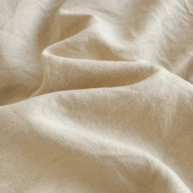 Cream cotton bedding set with duvet cover and toy for bedroom