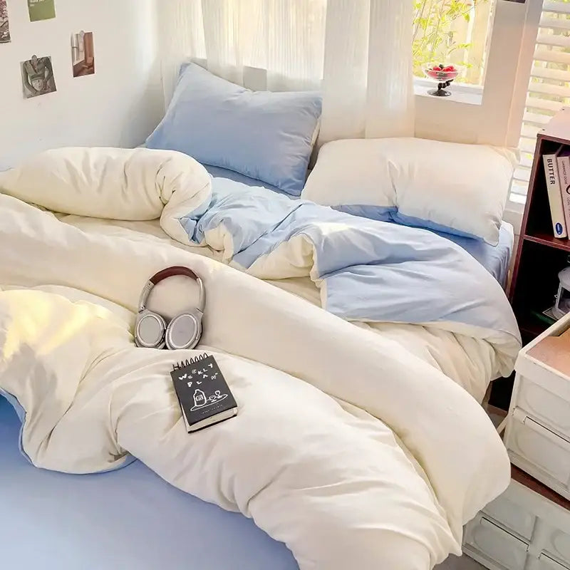 Cream cotton bedding set with duvet cover and toy for bedroom