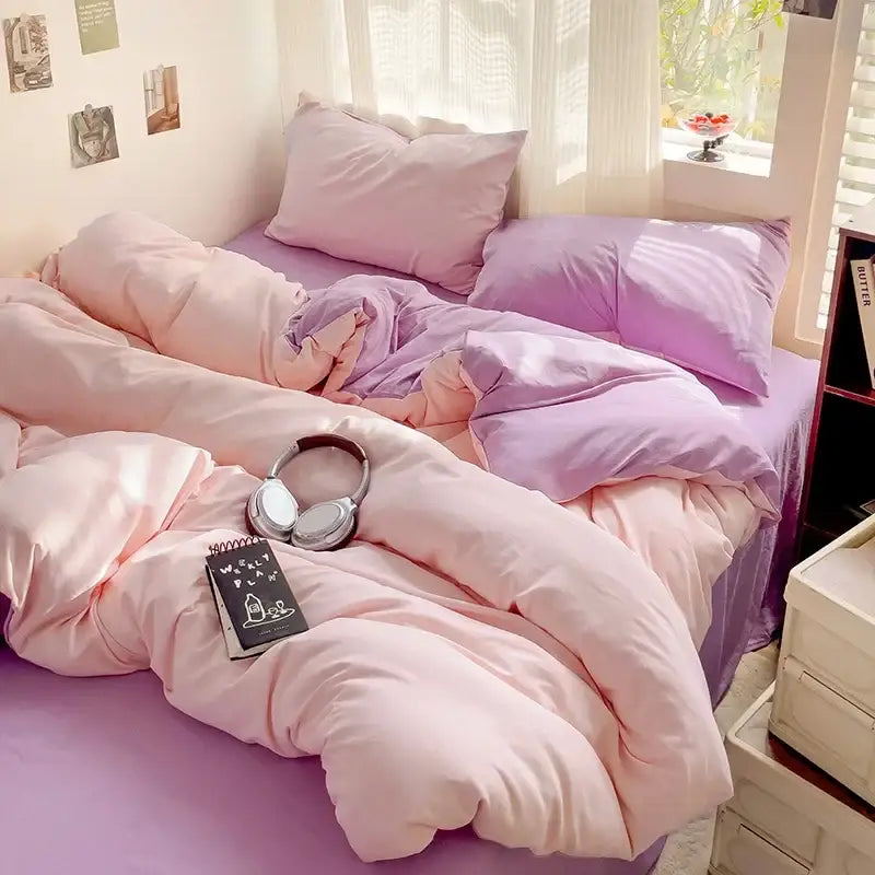 Cream cotton bedding set with duvet cover and toy for bedroom