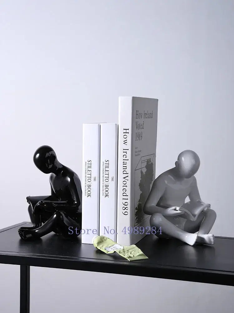 Decorbites creative ceramics glossy black reading figurine living room