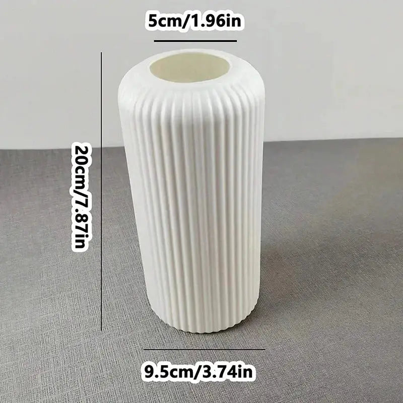 Creative striped black plastic flower vase for living room floral arrangements