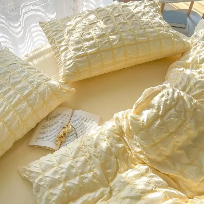 Cream quilted girls bubble gauze bedding set for bedroom sleep