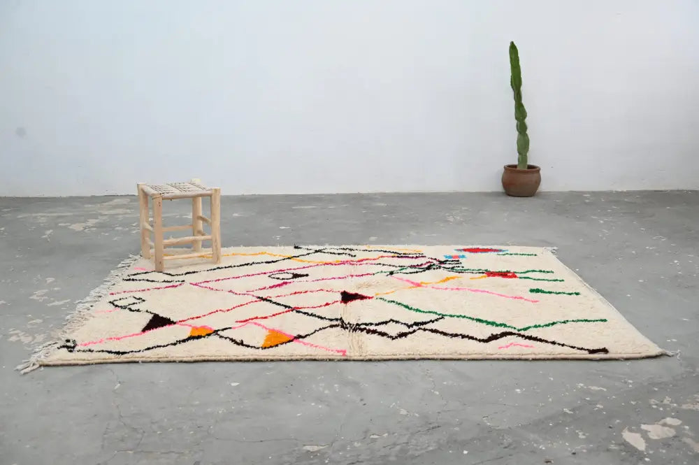 Beige abstract geometric azilal rug bedroom moroccan handmade decor
