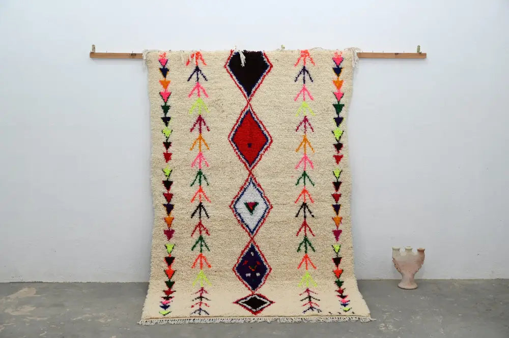 Handmade beige geometric moroccan azilal rug bedroom decor