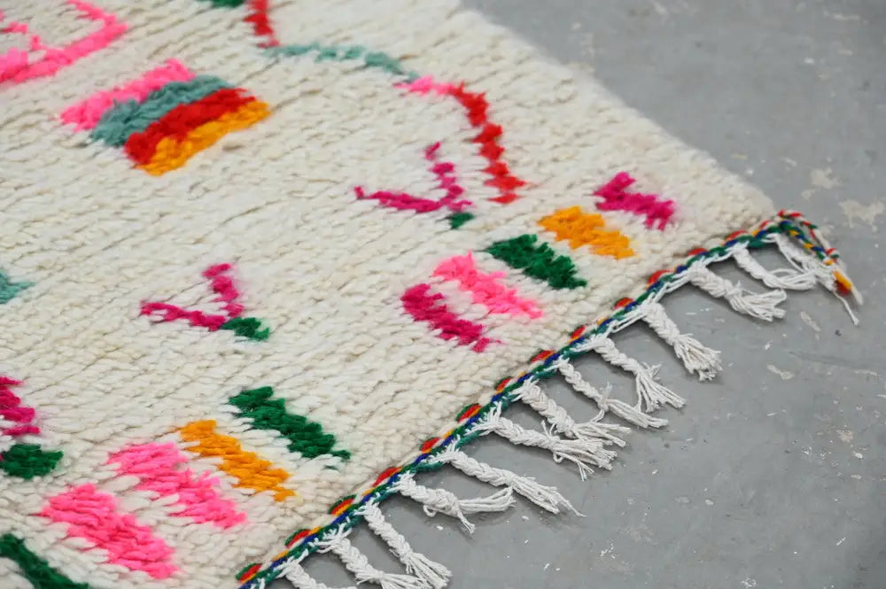 Handmade traditional azilal beige geometric rug living room decor