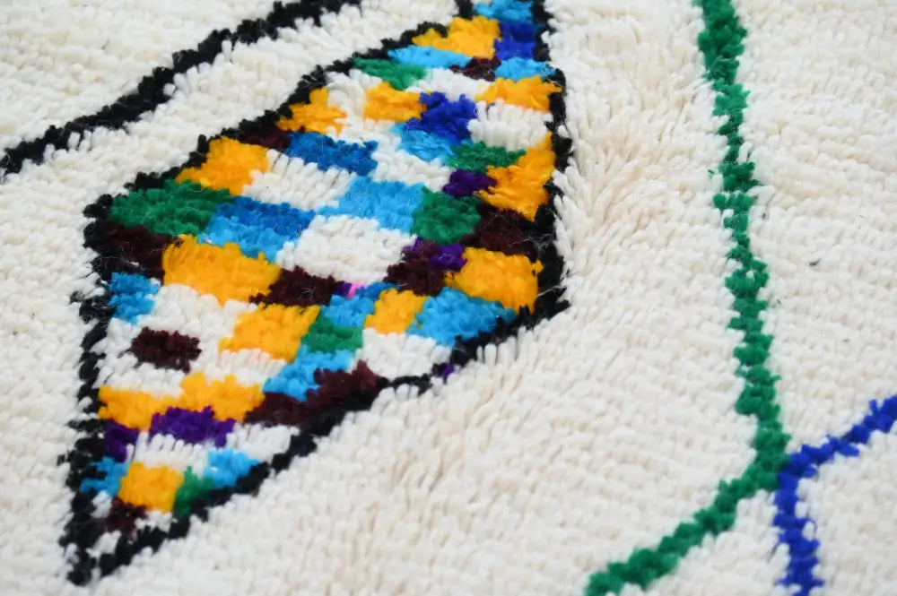 Handmade moroccan azilal rug beige geometric bedroom decor