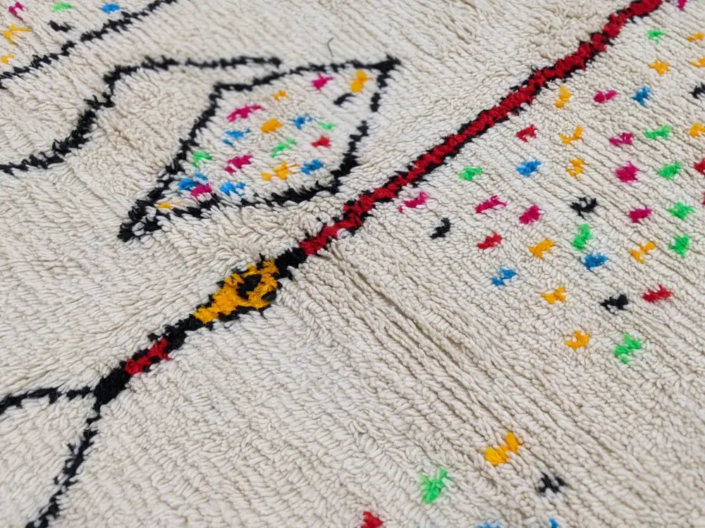 Handwoven moroccan azilal rug cream & black living room carpet